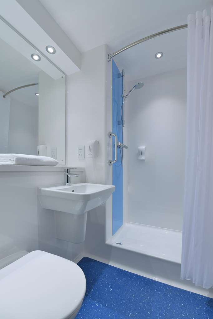 Travelodge Berwick Upon Tweed Room photo